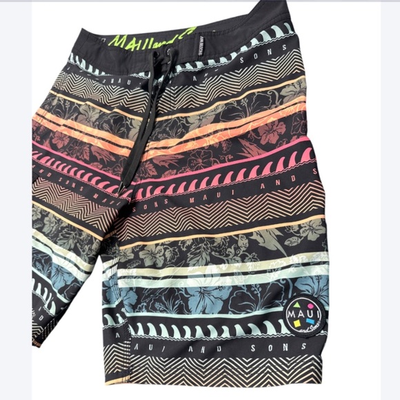 🌴 Maui and Sons Men’s Swim Trunks – Size 34 – Tropical Surf Vibes - Picture 3 of 3